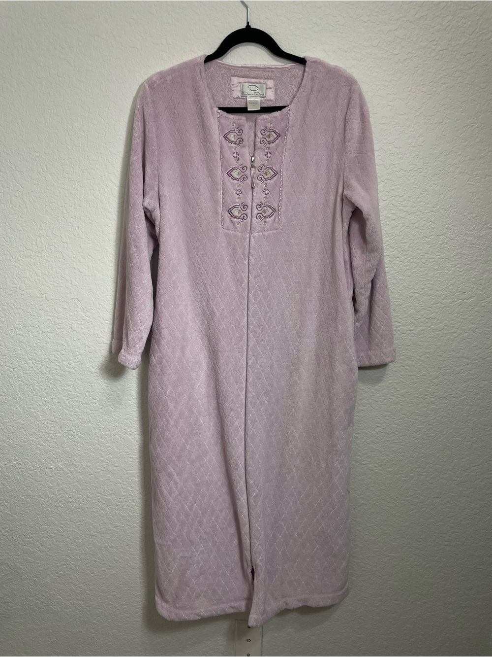 Oscar de la Renta Plush Pink Embroidered Zip Robe S/M